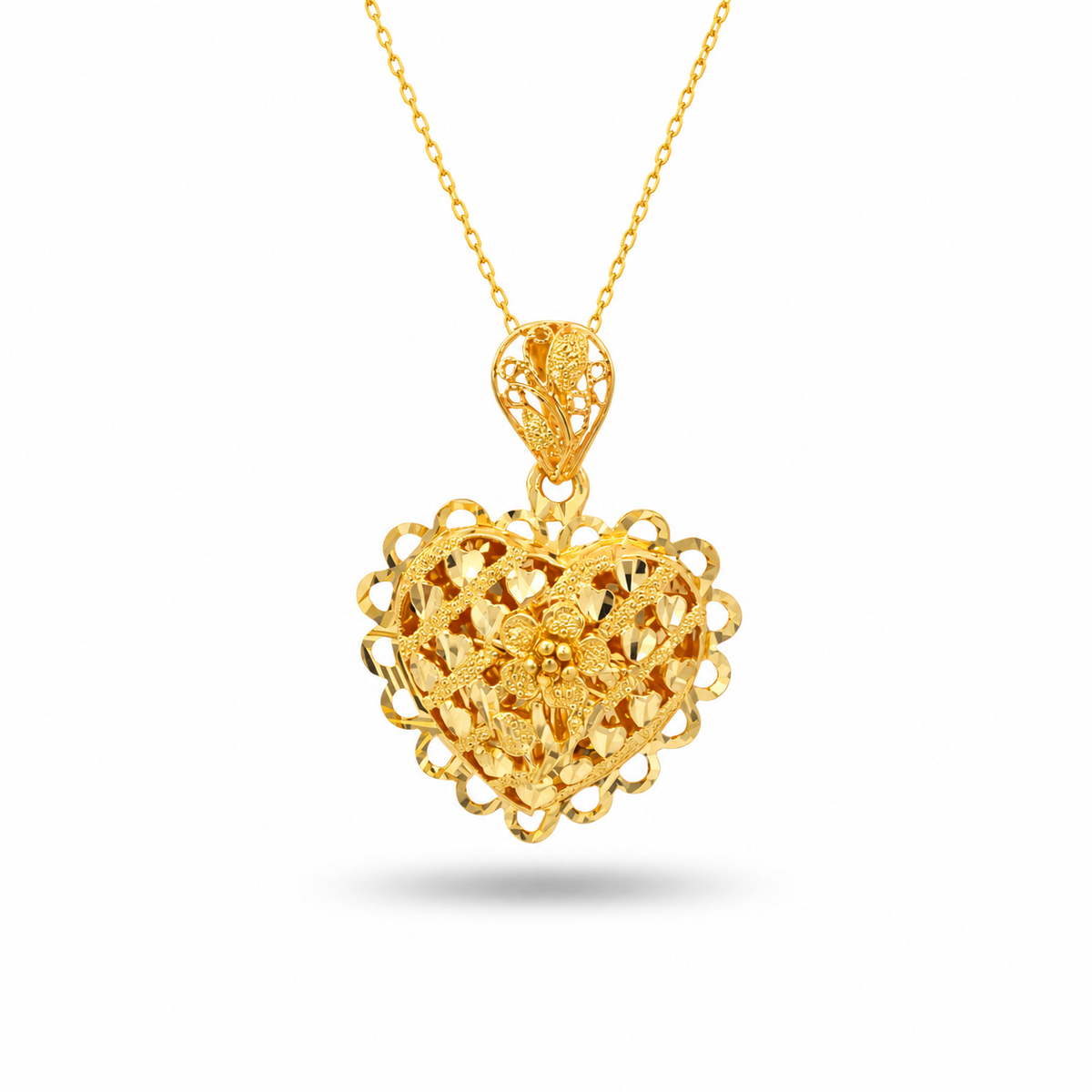 916 Gold Heart Bloom Pendant — BP10636-1